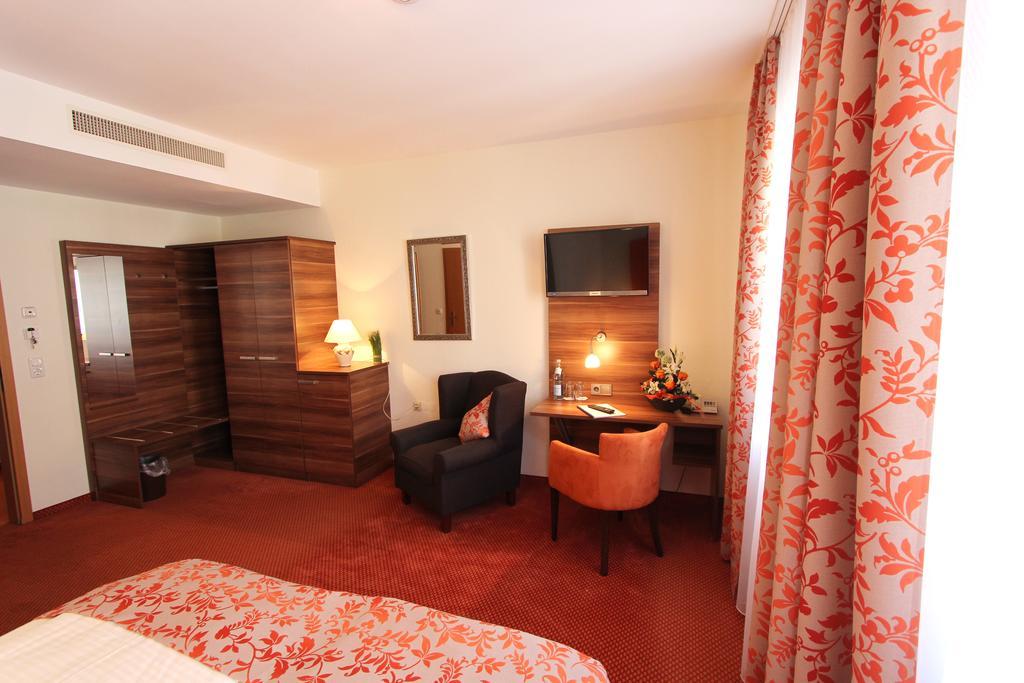 Hotel Altdeutsche Weinstube Rüdesheim am Rhein Exteriér fotografie